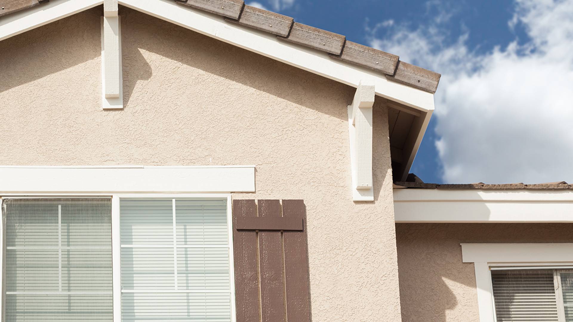 Nettoyage toitures et façades